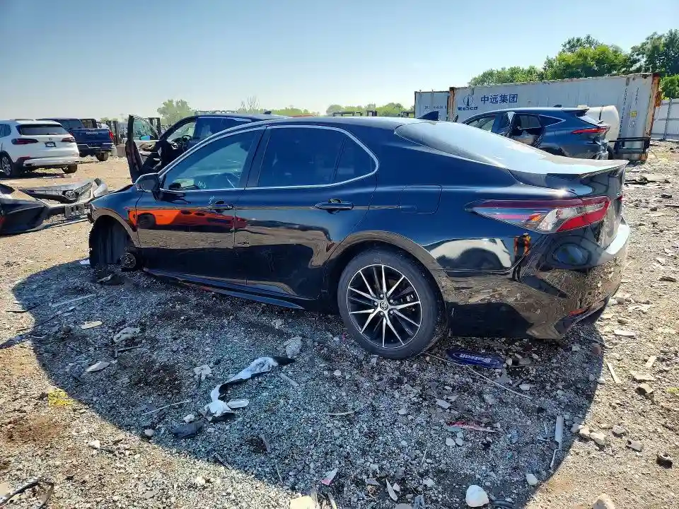 4T1T11BK3MU031607 2021 TOYOTA CAMRY-1