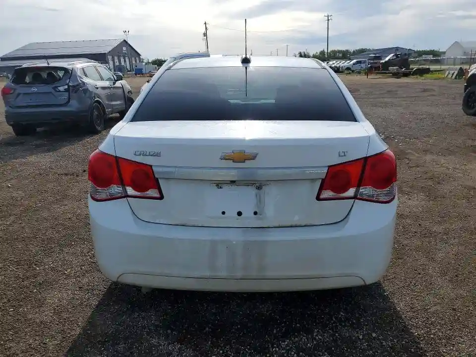 1G1PE5SB1G7105944 2016 CHEVROLET CRUZE-5
