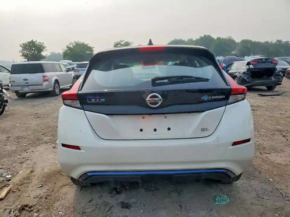 1N4AZ1CP7JC316364 2018 NISSAN LEAF-5