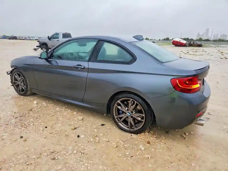 WBA1J7C50FV254107 2015 BMW M2-1