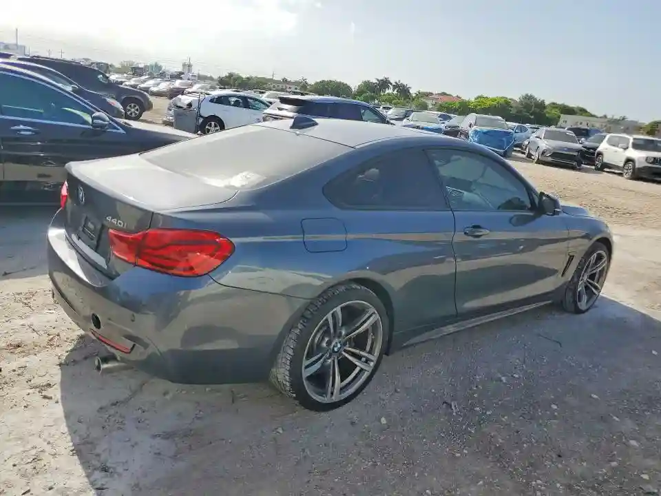 WBA4W9C55JAF93961 2018 BMW 4 SERIES-2