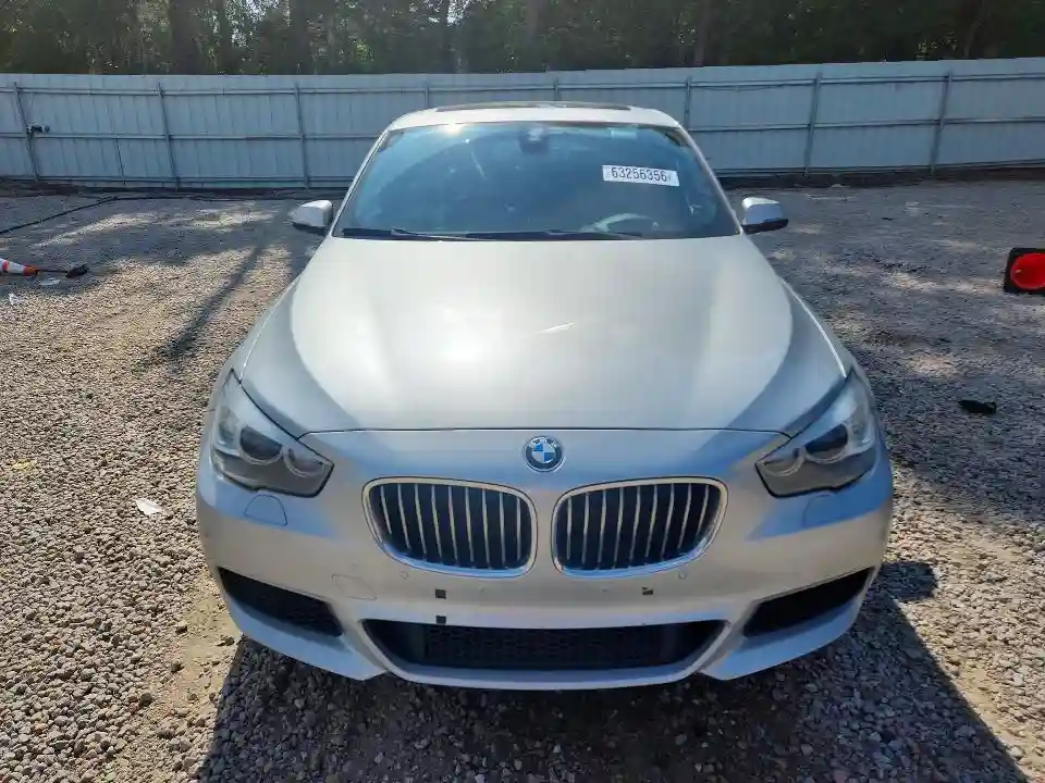 WBA5M4C3XHD187174 2017 BMW 5 SERIES-4
