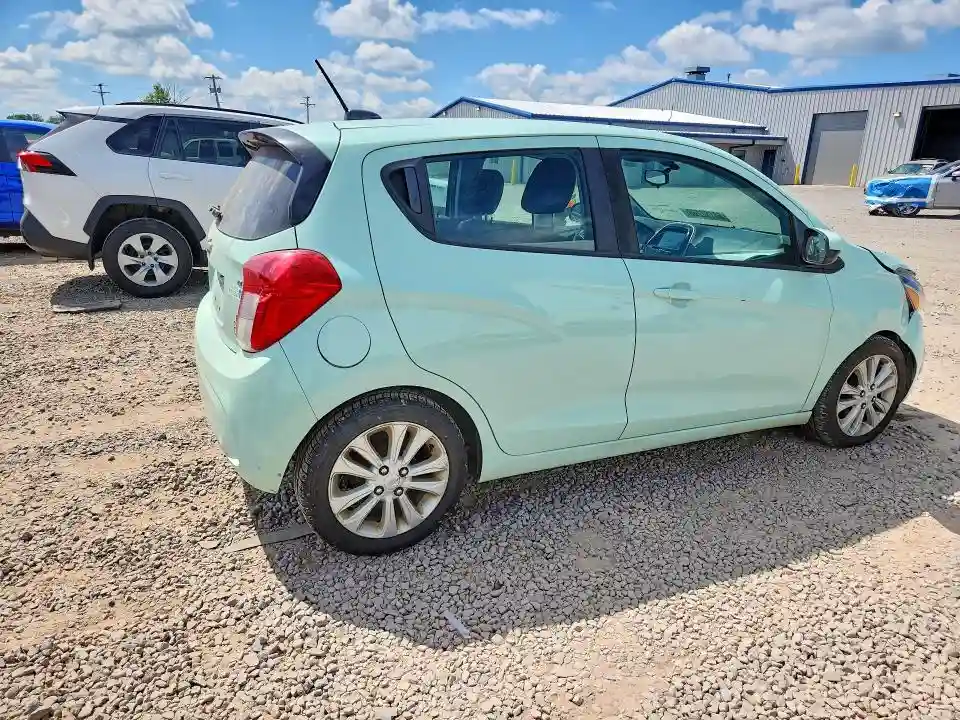 KL8CD6SA2HC821131 2017 CHEVROLET SPARK-2