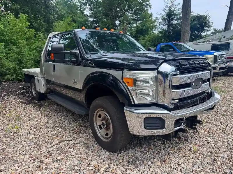 1FT8X3BT9FEC86109 2015 FORD F350-0