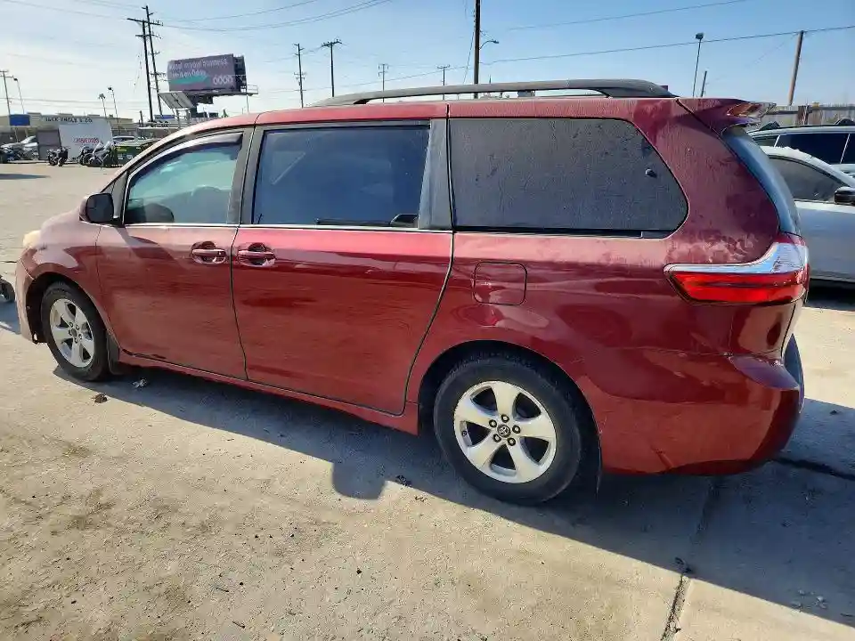 5TDKZ3DC4KS995788 2019 TOYOTA SIENNA-1