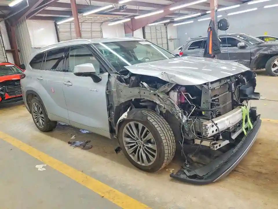 5TDFARAH1MS011592 2021 TOYOTA HIGHLANDER-3