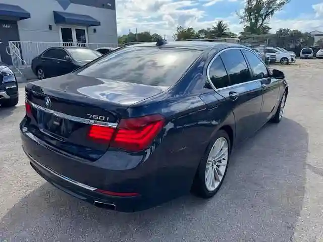 WBAYB6C5XFD965910 2015 BMW 7 SERIES-2