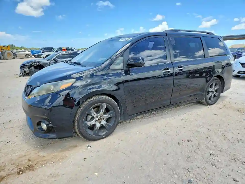 5TDXK3DCXGS698168 2016 TOYOTA SIENNA-0