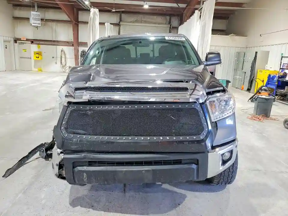 5TFUY5F1XGX576235 2016 TOYOTA TUNDRA-4