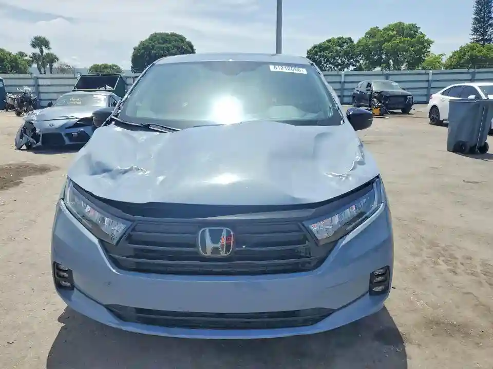 5FNRL6H76RB053402 2024 HONDA ODYSSEY-4