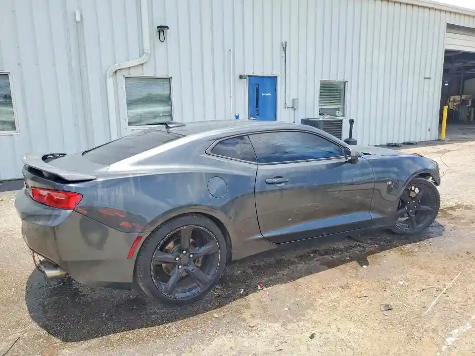 1G1FB1RX4J0106228 2018 CHEVROLET CAMARO-2