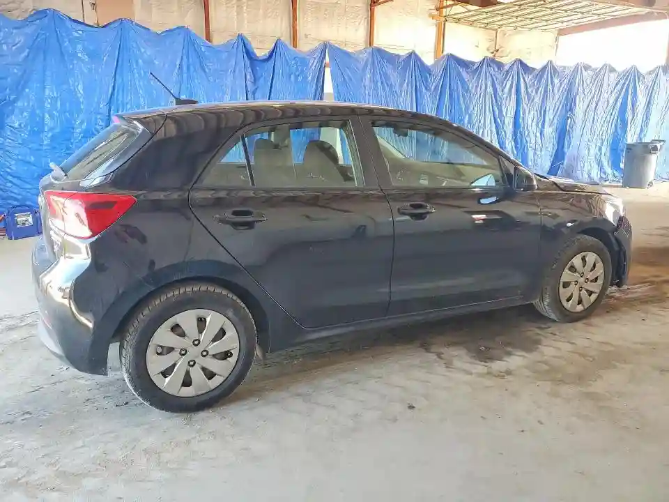 3KPA25AB9JE044518 2018 KIA RIO 5-DOOR-2