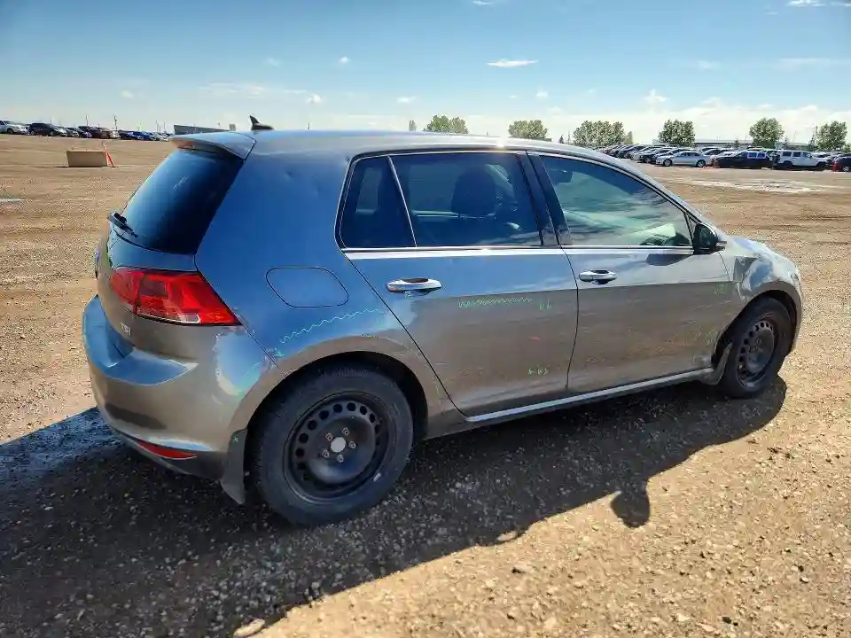 3VW217AU2GM010503 2016 VOLKSWAGEN GOLF S/SE-2