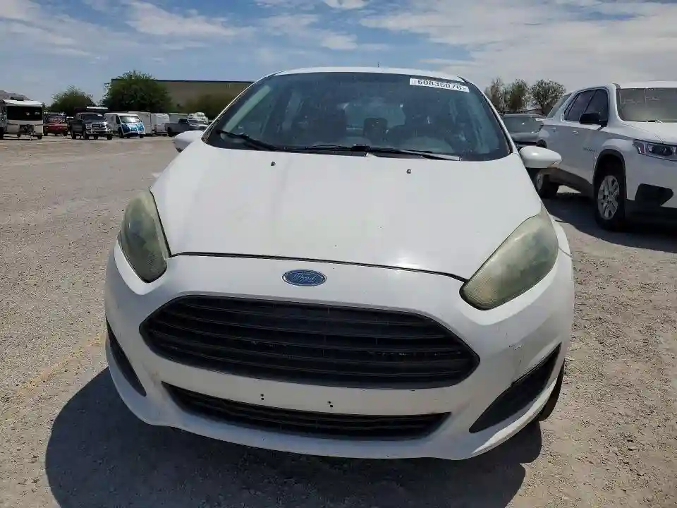 3FADP4EJ3FM146068 2015 FORD FIESTA-4
