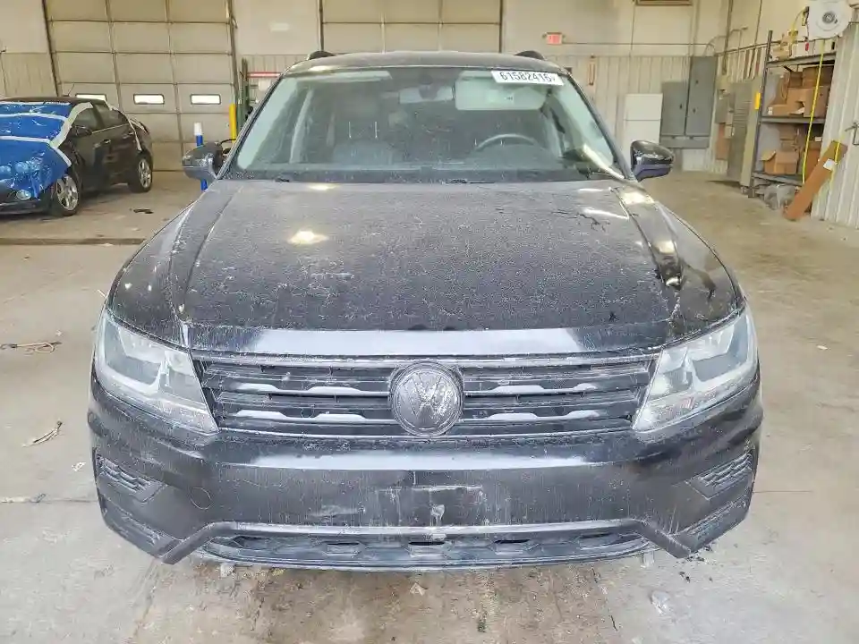 3VV3B7AX7JM106568 2018 VOLKSWAGEN TIGUAN-4
