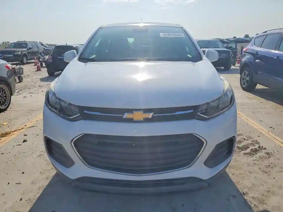 3GNCJKSB4KL171299 2019 CHEVROLET TRAX-4