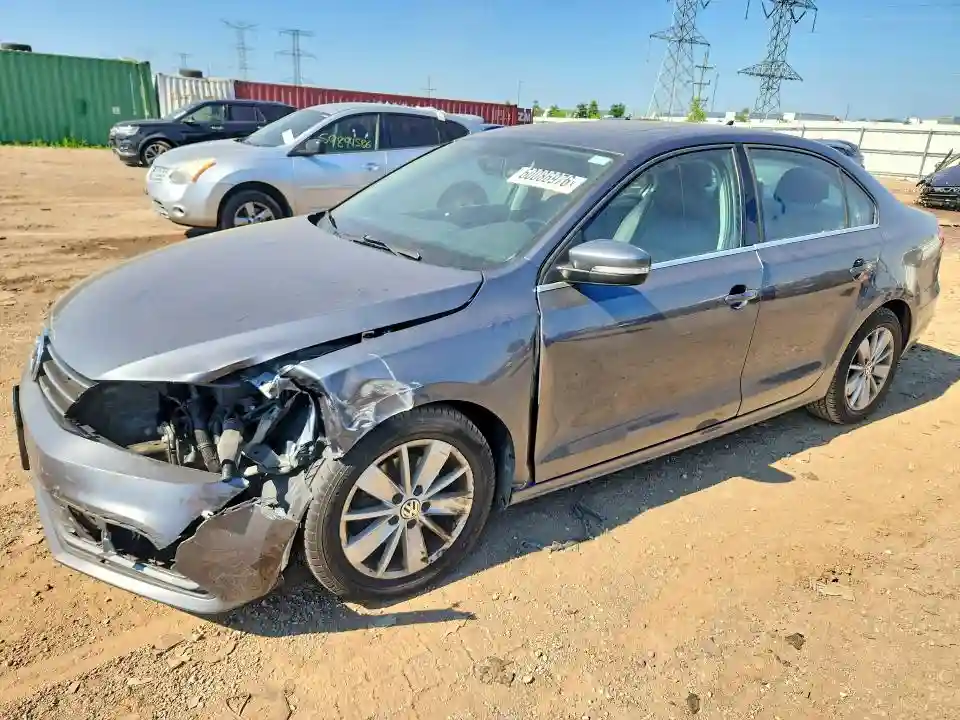 3VWD17AJ2FM230592 2015 VOLKSWAGEN JETTA-0