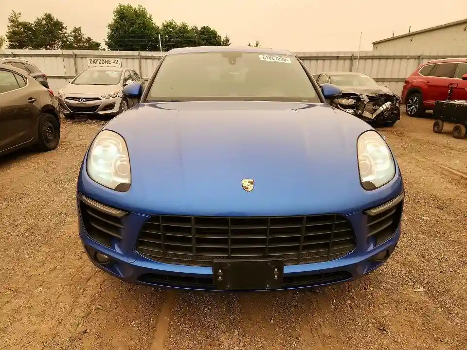 WP1AB2A57GLB44771 2016 PORSCHE MACAN-4