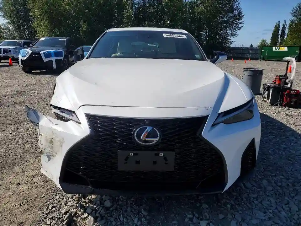 JTHGZ1E22R5033925 2024 LEXUS IS-4