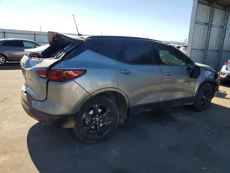 3GNKBCR46PS129011 2023 CHEVROLET BLAZER-2
