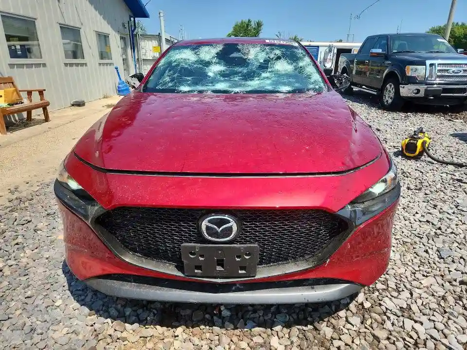 JM1BPALM8S1752017 2025 MAZDA 3-4