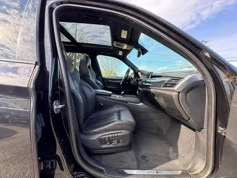 5YMKT6C38H0U39118 2017 BMW X5-4