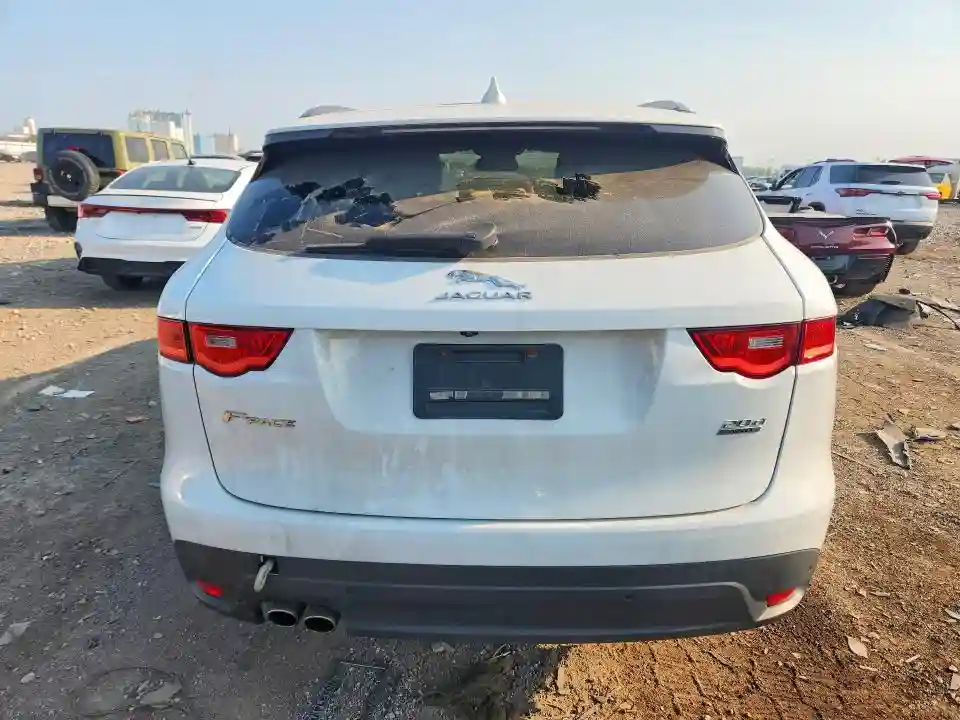 SADCK2FN8JA260815 2018 JAGUAR F-PACE-5