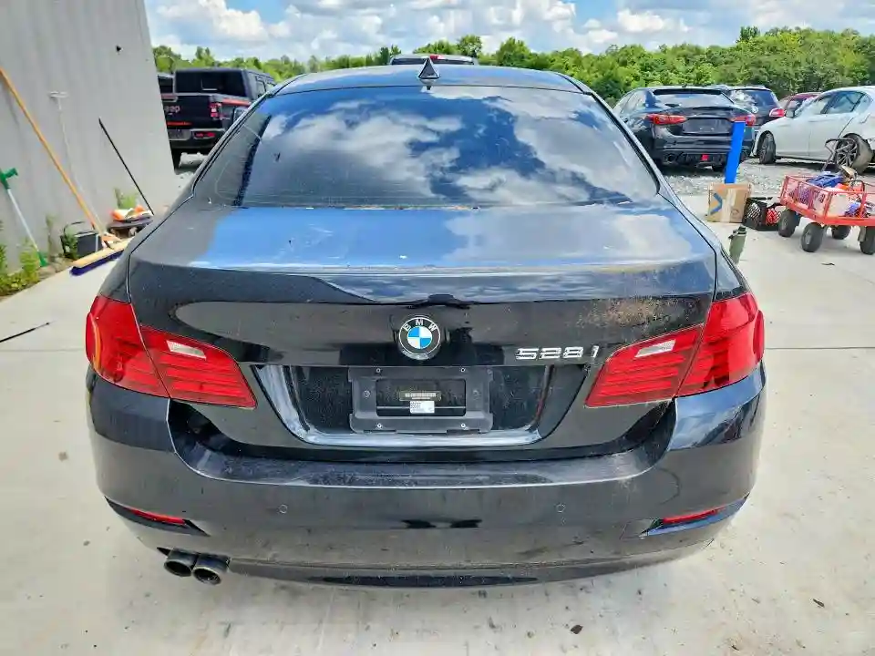 WBA5A5C51FD522304 2015 BMW 5 SERIES-5