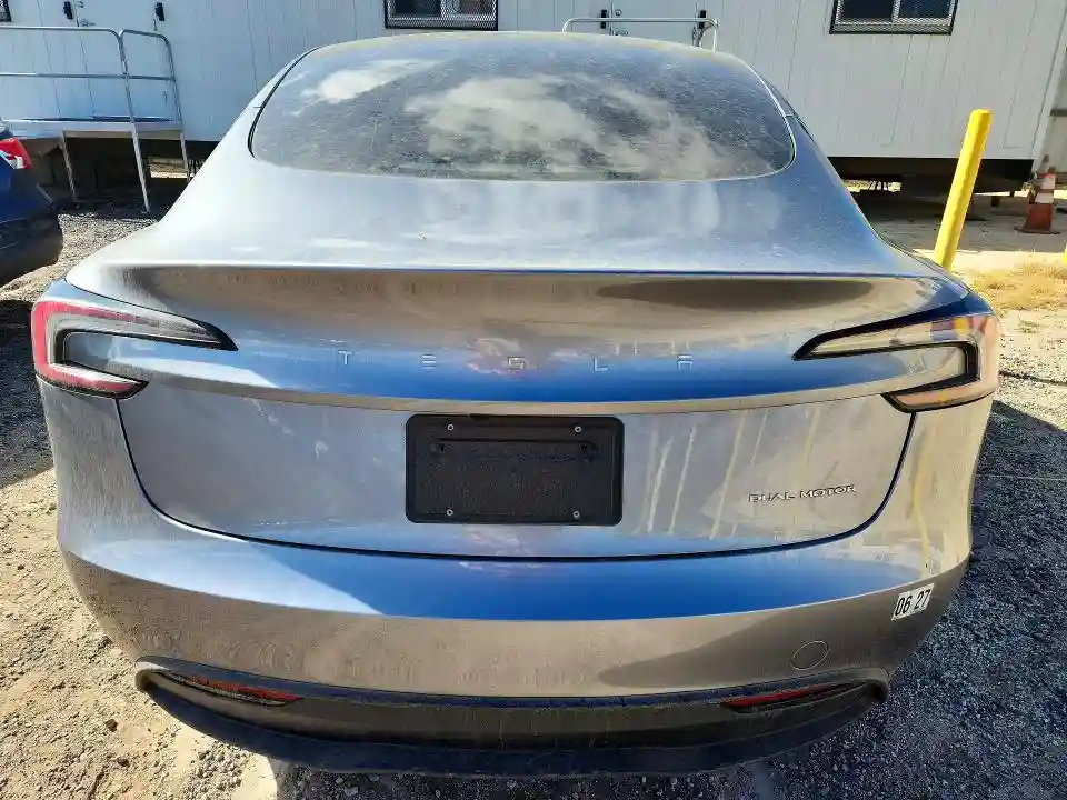 5YJ3E1EB0SF996757 2025 TESLA MODEL 3-5
