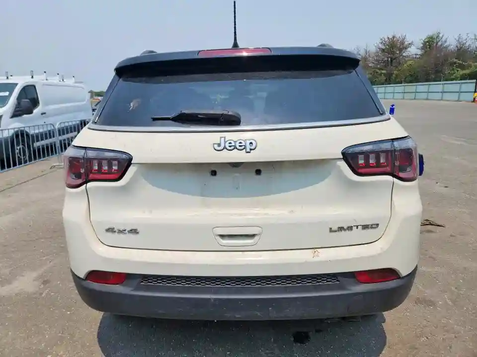 3C4NJDCB6KT657141 2019 JEEP COMPASS-5