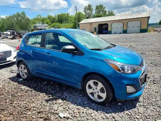 KL8CB6SA1MC703667 2021 CHEVROLET SPARK-3
