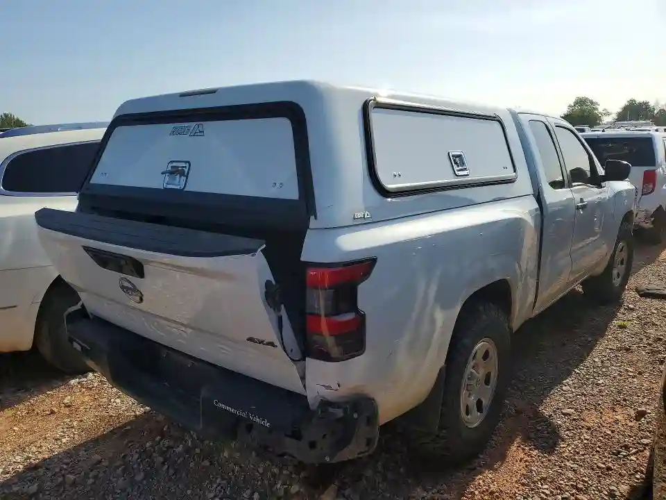 1N6ED1CM6PN668569 2023 NISSAN FRONTIER-2
