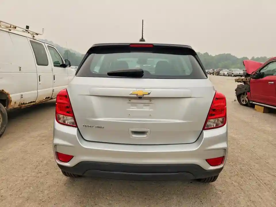 3GNCJNSBOKL238515 2019 CHEVROLET TRAX-5