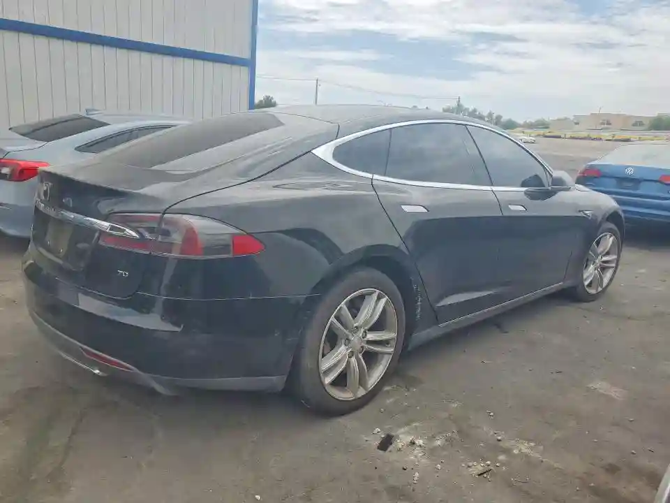 5YJSA1E19FF116174 2015 TESLA MODEL S-2