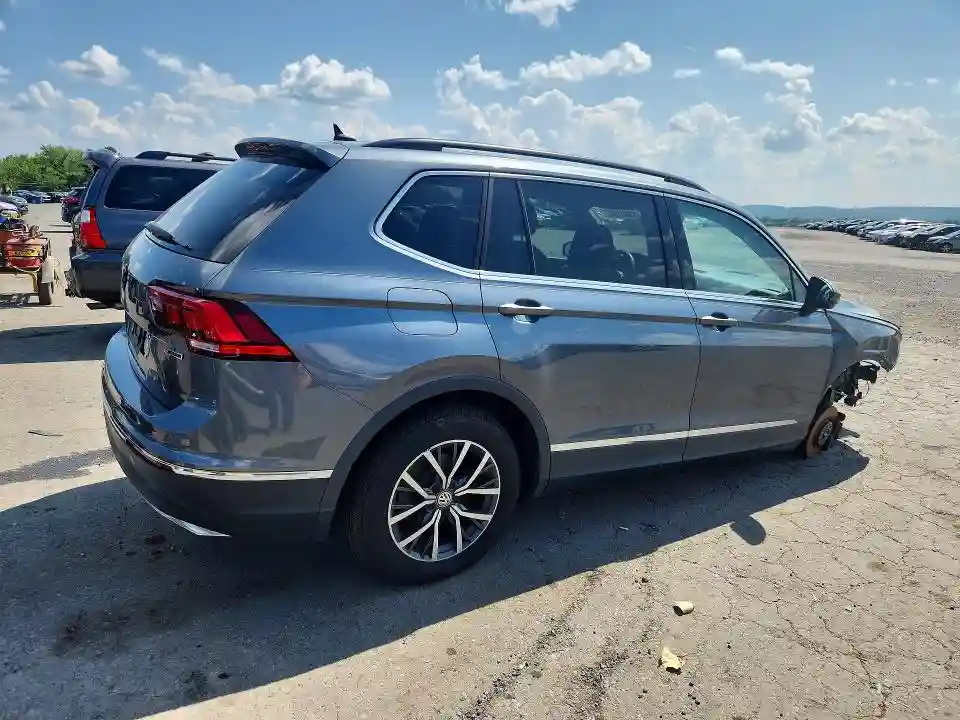 3VV2B7AX1LM086526 2020 VOLKSWAGEN TIGUAN-2