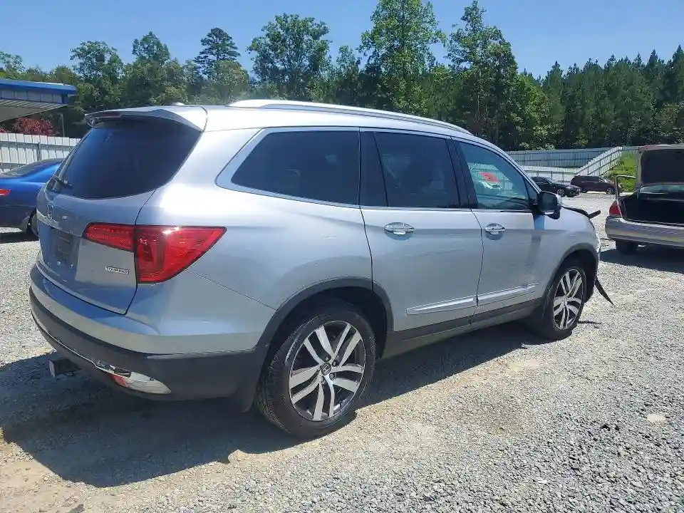 5FNYF5H96JB014215 2018 HONDA PILOT TOUR-2