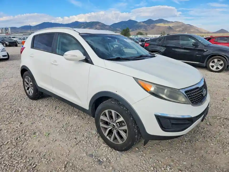 KNDPB3ACXF7678709 2015 KIA SPORTAGE-3