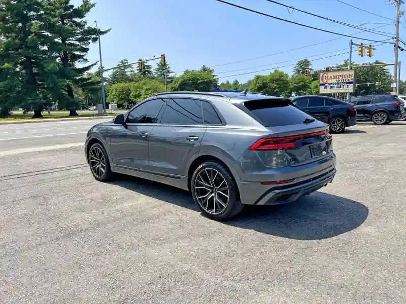 WA1FVAF10KD031854 2019 AUDI Q8-3