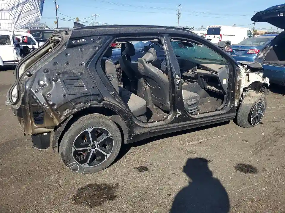 KNDCR3LE0R5172539 2024 KIA NIRO-2