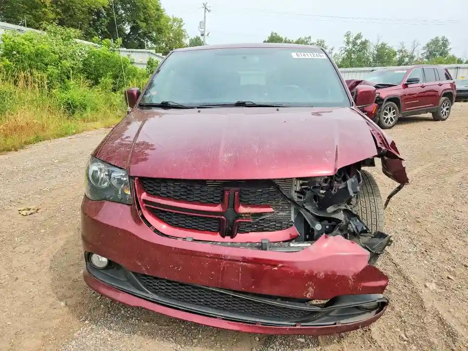 2C4RDGEG9HR667127 2017 DODGE CARAVAN-4