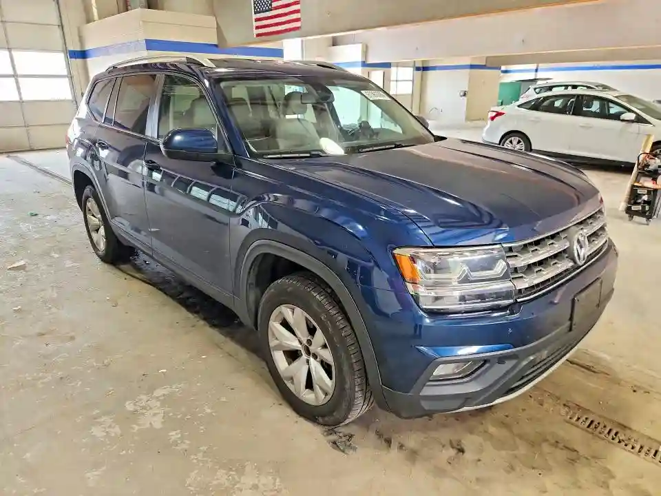 1V2KR2CA1JC581215 2018 VOLKSWAGEN ATLAS-3