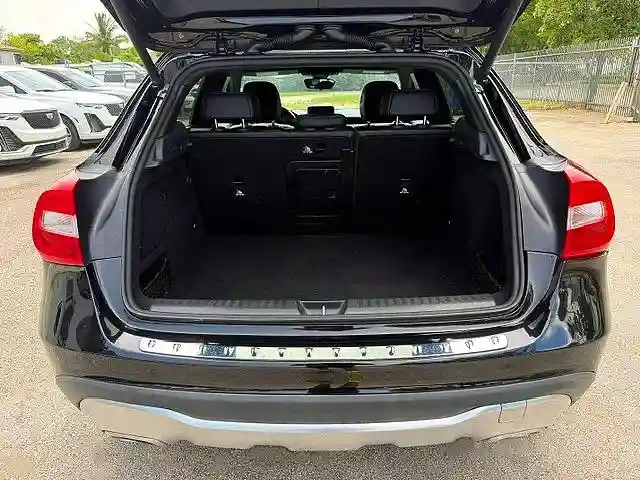 WDCTG4EB7JJ530353 2018 MERCEDES-BENZ GLA-CLASS-5