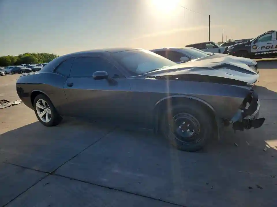 2C3CDZAG0GH332175 2016 DODGE CHALLENGER-3
