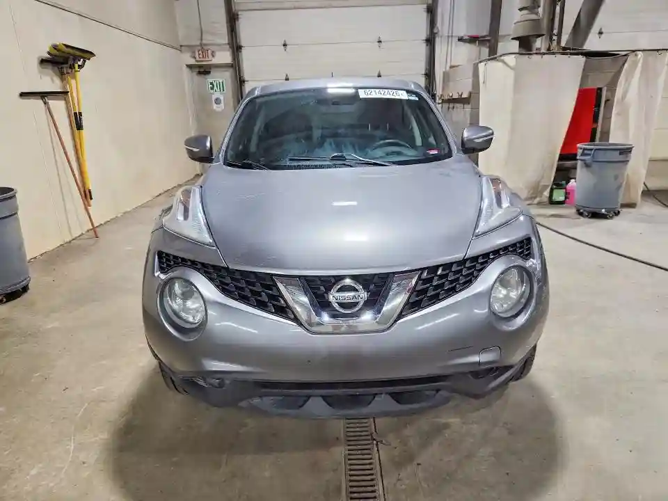 JN8AF5MV5HT753530 2017 NISSAN JUKE-4