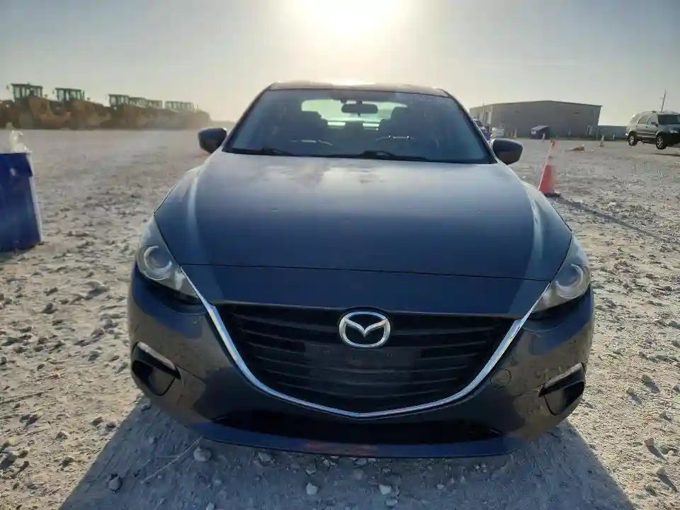JM1BM1U7XG1335216 2016 MAZDA 3-4