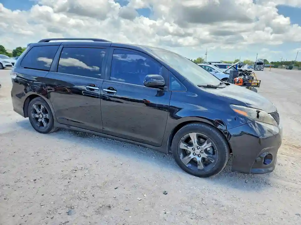 5TDXK3DCXGS698168 2016 TOYOTA SIENNA-3