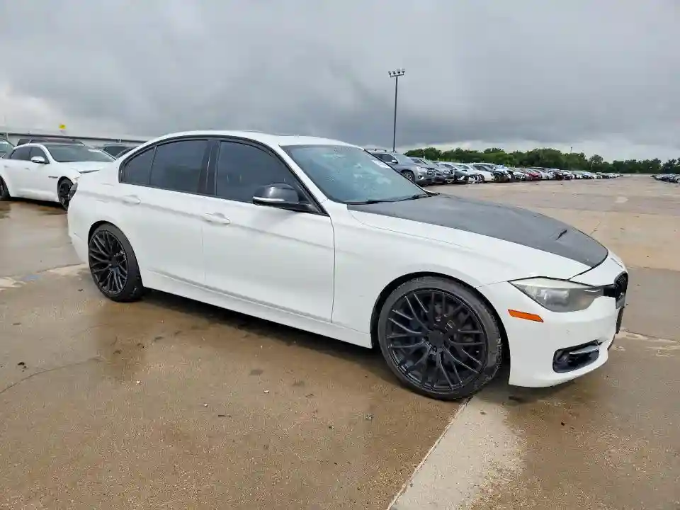 WBA3C1C51FP853456 2015 BMW 3 SERIES-3