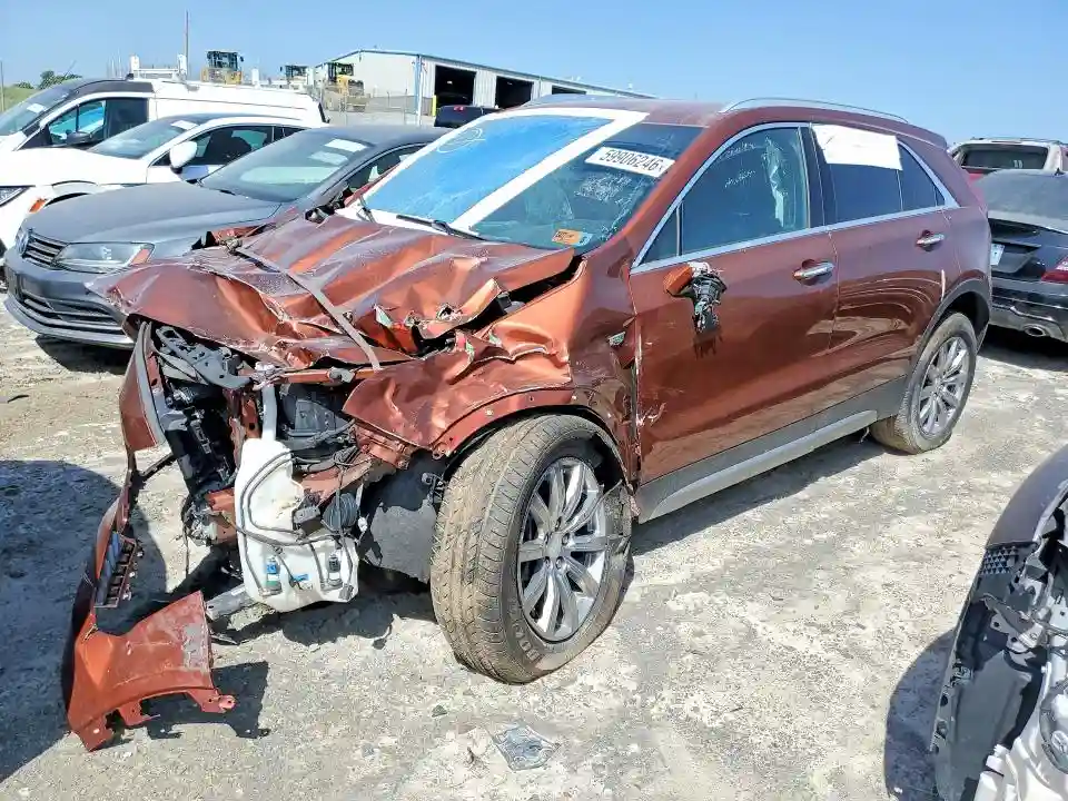 1GYFZDR45MF003793 2021 CADILLAC XT4-0