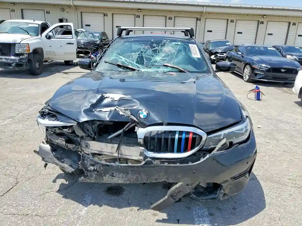 WBA5P9C0XMFJ76331 2021 BMW 3 SERIES-4