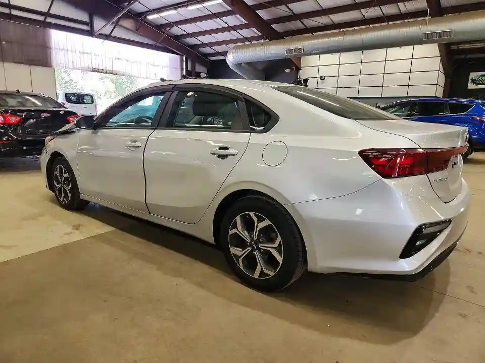3KPF24ADXKE006122 2019 KIA FORTE-1